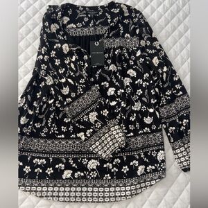 Lucky Brand Monochrome Floral Top